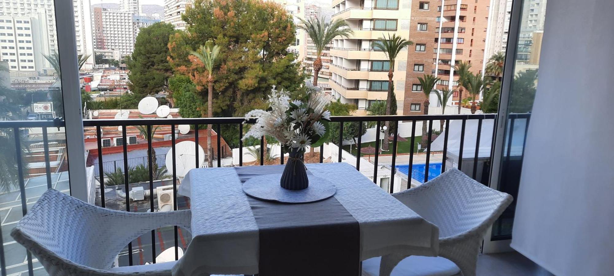 Happy Loix Wifi Aa Garage Pool Apartment Бенидорм Екстериор снимка